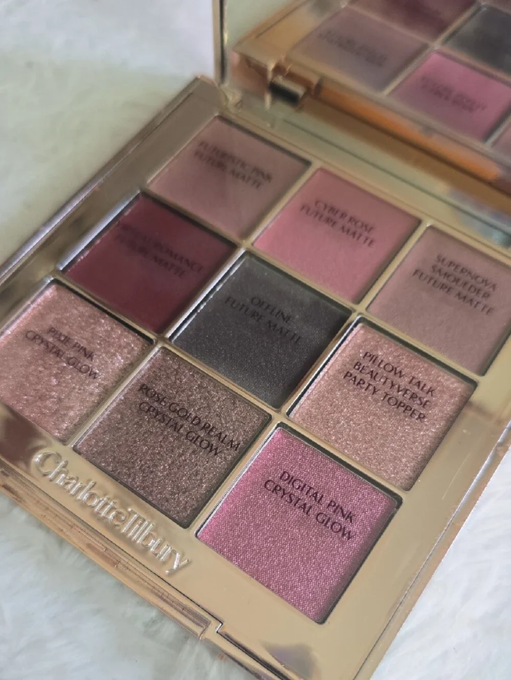 Charlotte Tilbury Pillow Talk Beautyverse Love Palette - No Box